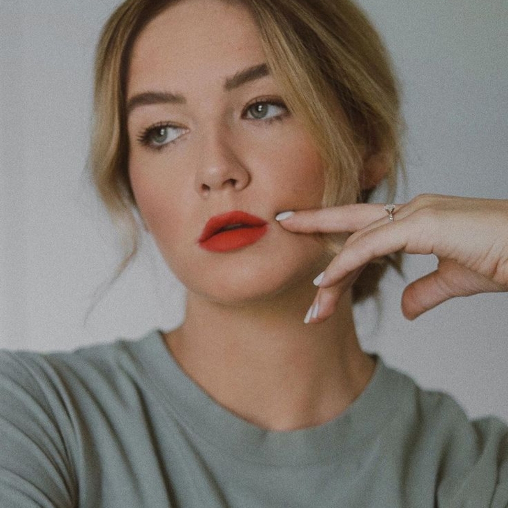 NARS Ravishing Red Matte Lipstick - Picture 10 of 17